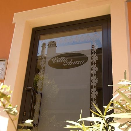 Appartamenti Villa Anna Melegnano Bagian luar foto