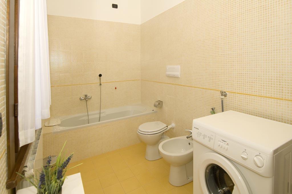 Appartamenti Villa Anna Melegnano Bagian luar foto